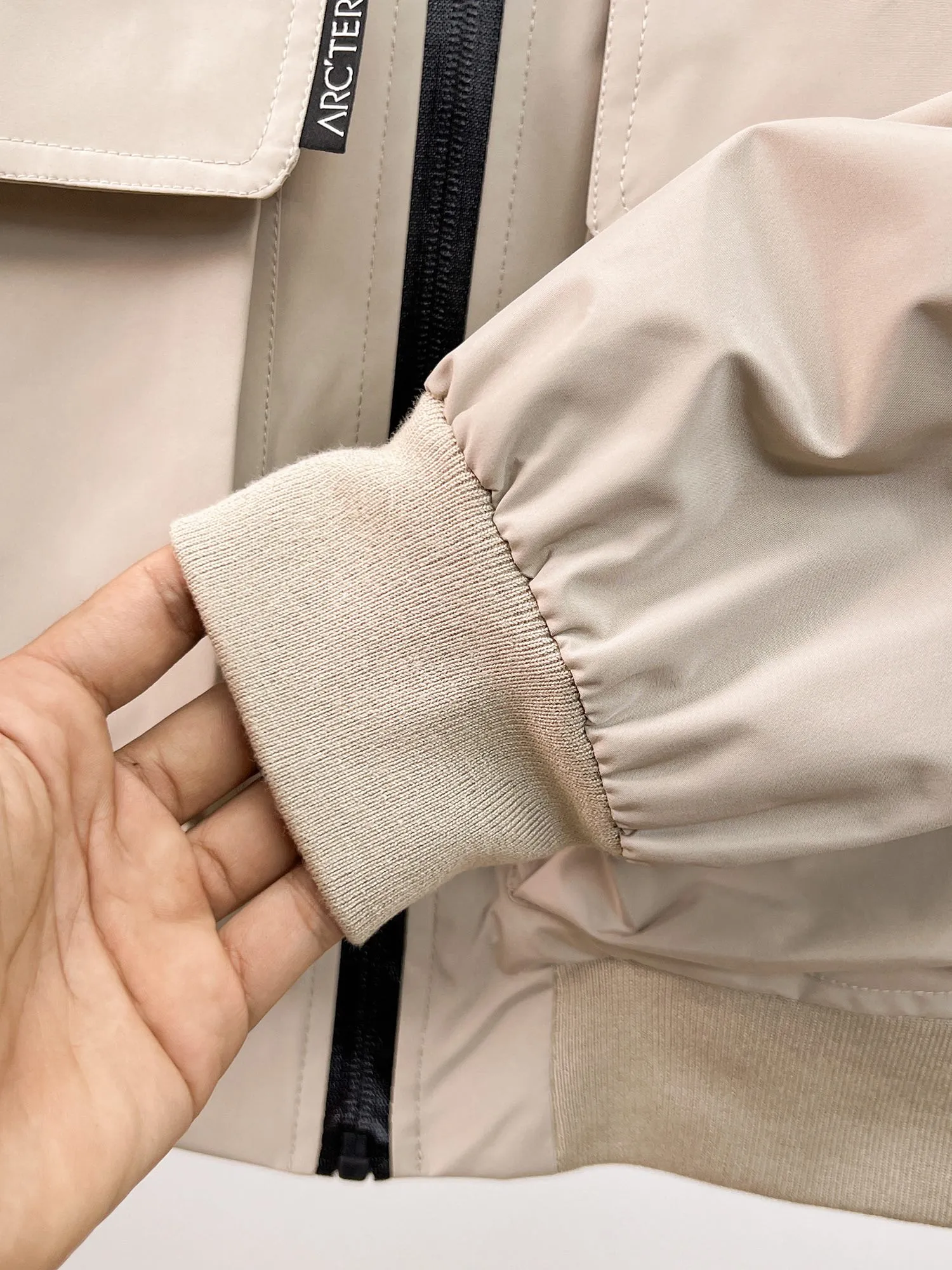 Same Style， ， 2026 New Arrival ， Original Premium Breathable ， ， ， Quality。 ， Sizes：M～3XL